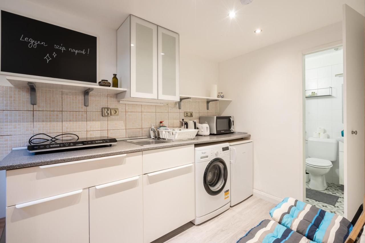 Innova Vision Apartment Budapest Exterior photo